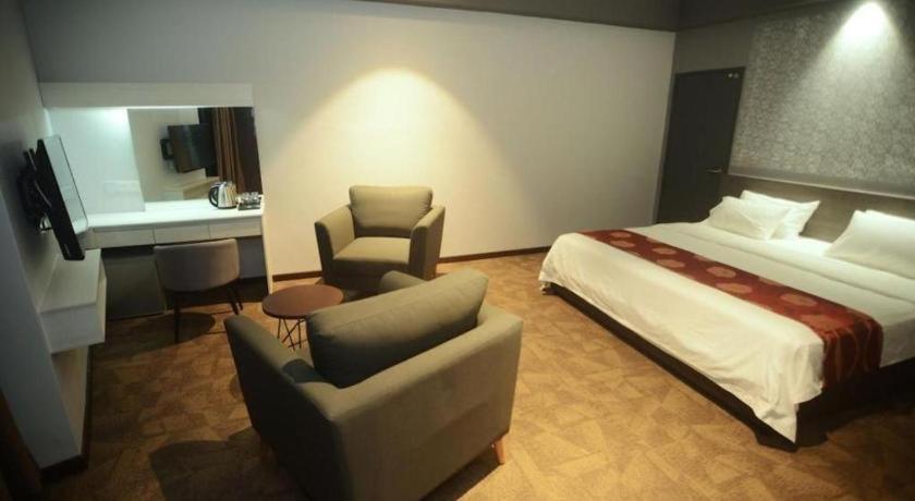 Star-Well Hotel Kuala Lipis Kültér fotó