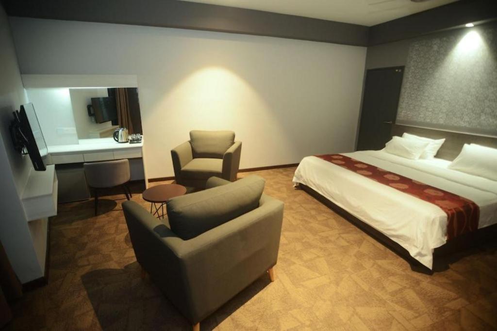 Star-Well Hotel Kuala Lipis Kültér fotó