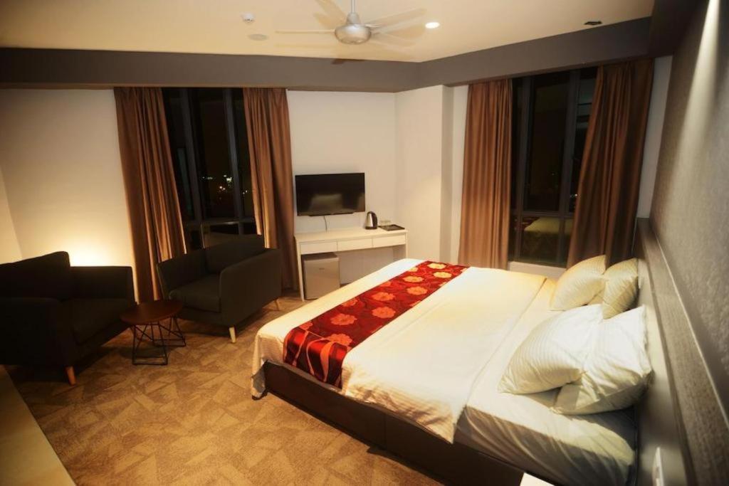 Star-Well Hotel Kuala Lipis Kültér fotó