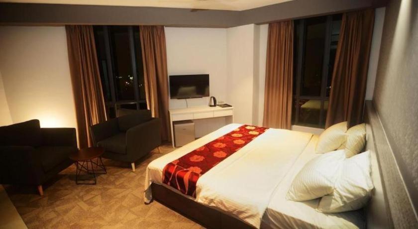 Star-Well Hotel Kuala Lipis Kültér fotó