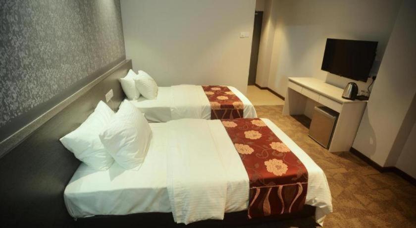 Star-Well Hotel Kuala Lipis Kültér fotó