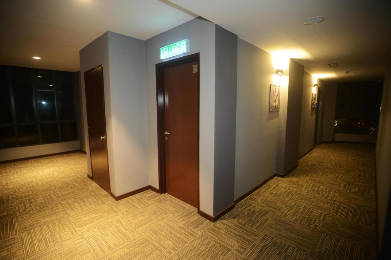Star-Well Hotel Kuala Lipis Kültér fotó