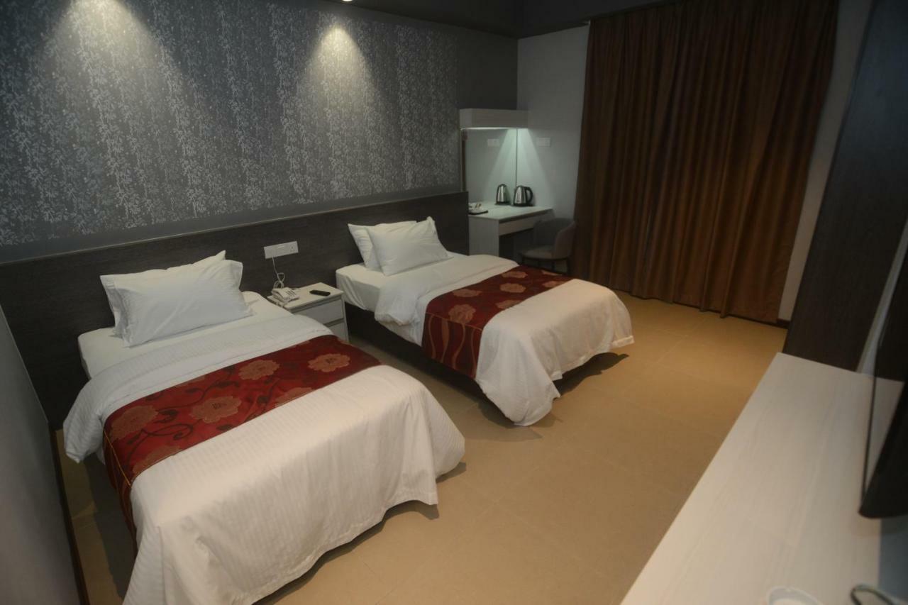 Star-Well Hotel Kuala Lipis Kültér fotó
